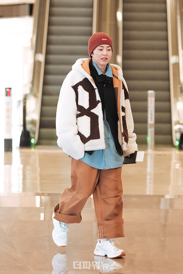 시우민,김포국제공항출국