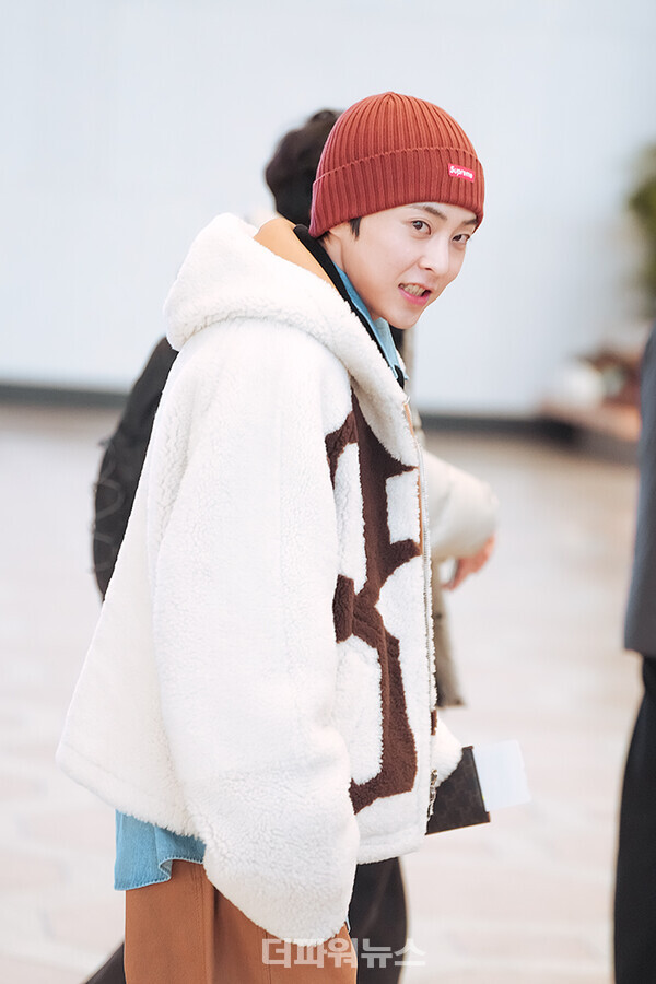 시우민,김포국제공항출국