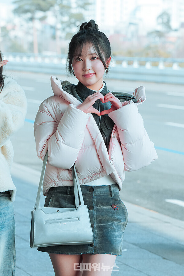 우아소라,김포국제공항출국