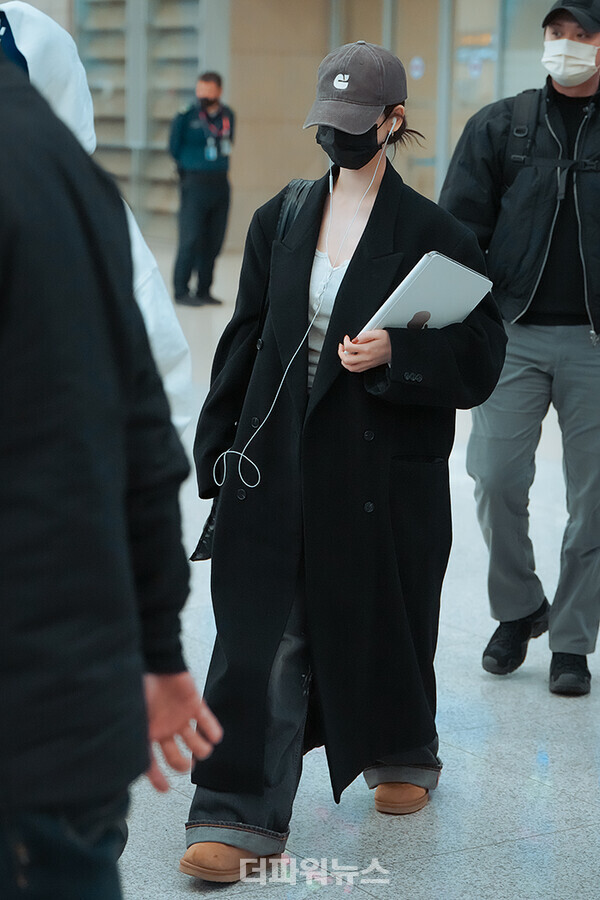 에스파카리나,인천국제공항입국