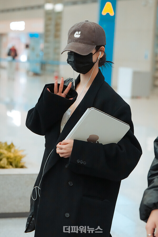 에스파카리나,인천국제공항입국