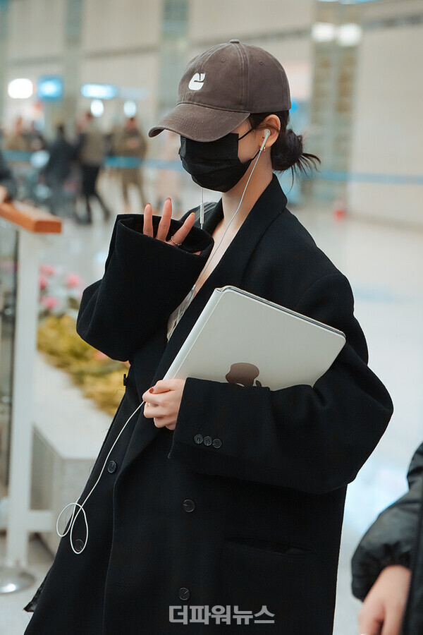 에스파카리나,인천국제공항입국