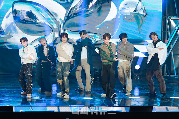 아크,미니2집'nukidz:outthebox’의쇼케이스