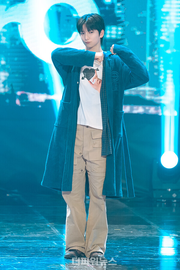 아크지빈,미니2집'nukidz:outthebox’의쇼케이스