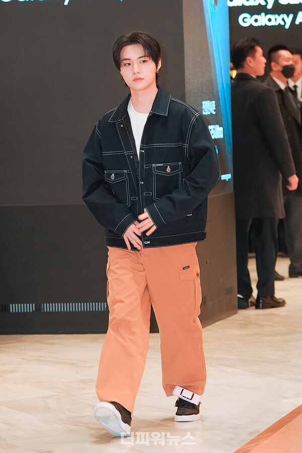 트레저도영,‘코치태비샵'포토콜행사