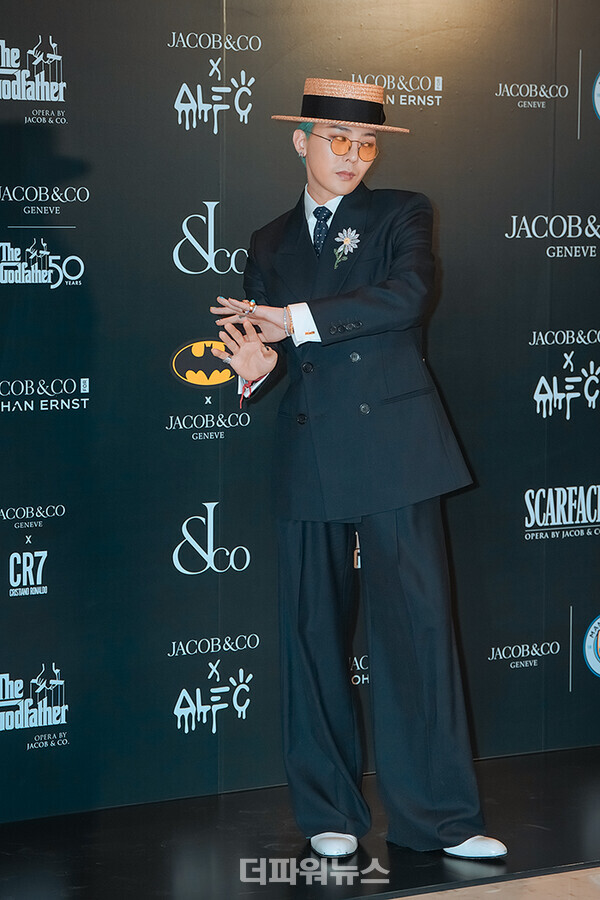 지드래곤,제이콥앤코코리아부티크오픈행사포토월행사