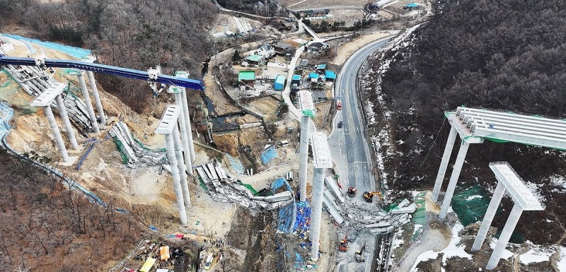 안성 고속도로 공사장 교량 붕괴 현장(사진=연합뉴스)