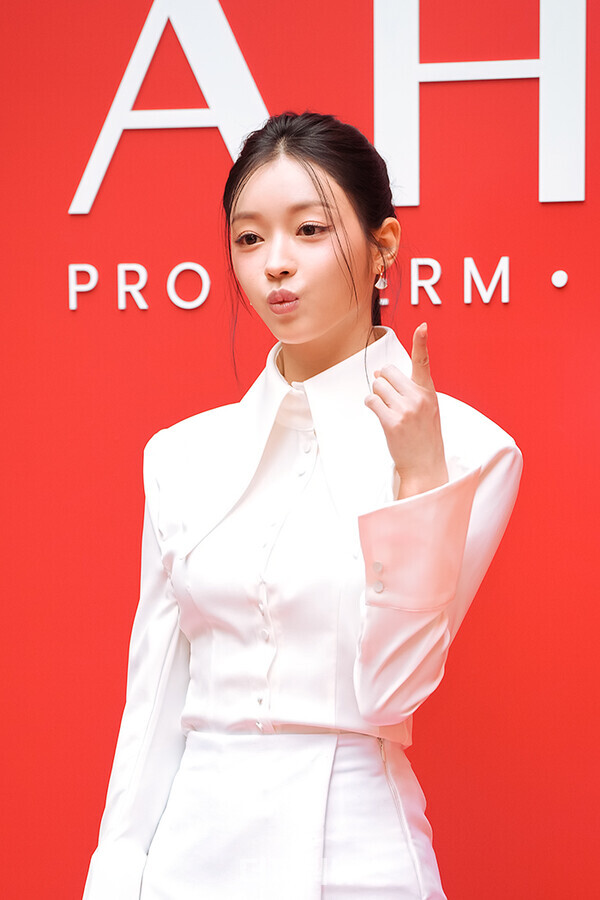 오마이걸유아,AHC스킨게임T-샷팝업스토어