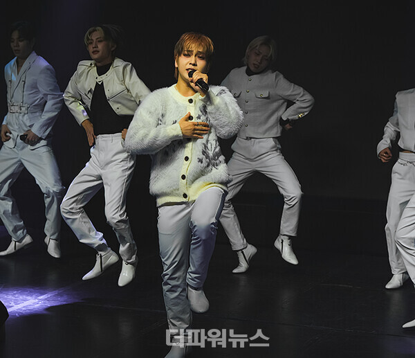 3WAY,데뷔앨범'하이웨이'(HIGHWAY)발매기념쇼케이스