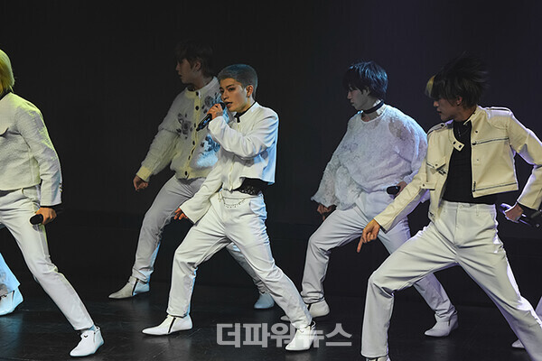 3WAY,데뷔앨범'하이웨이'(HIGHWAY)발매기념쇼케이스