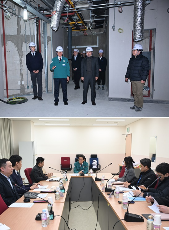 (위)정종복 기장군수(좌측 두번째)가 중입자가속기구축사업 현장을 점검하고 있다. (아래) 정종복 기장군수(가운데)가 중입자가속기구축사업단으로부터 사업추진 상황을 보고 받고 있다.(제공=부산 기장군)