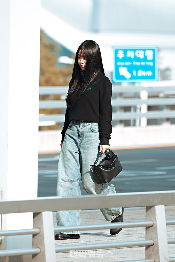 고민시,인천국제공항출국