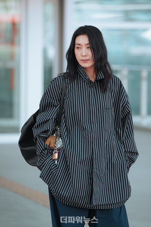 김서형,인천국제공항출국