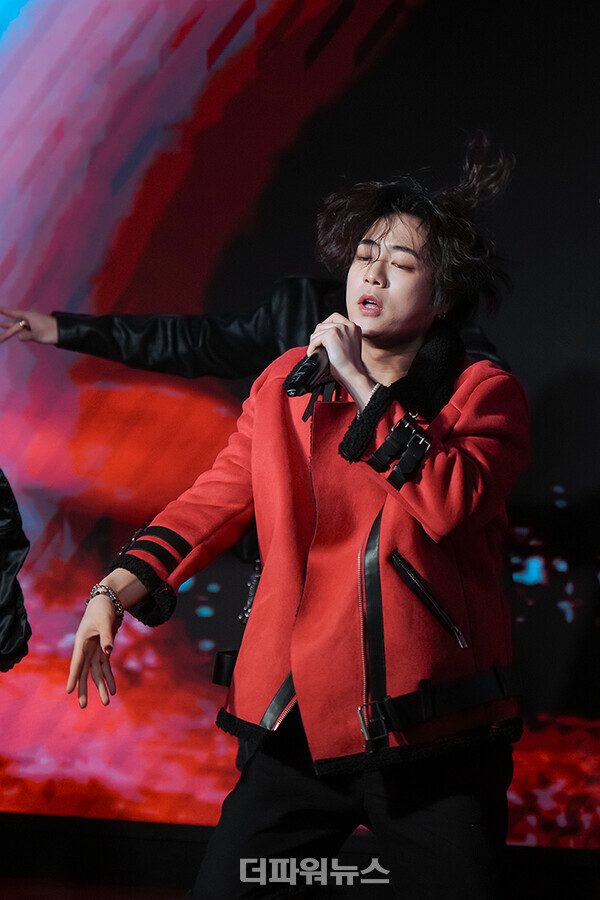 건우,싱글‘SHOT’를발매기념쇼케이스