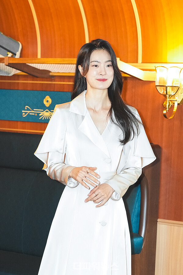 옥자연,포토월행사