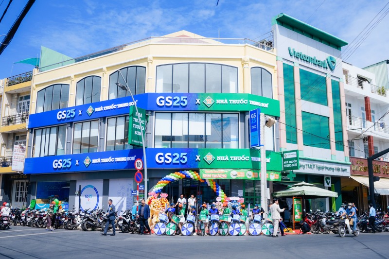 GS25-동화약품, 베트남 ‘편의점-약국’ 숍인숍 1호 매장 열어