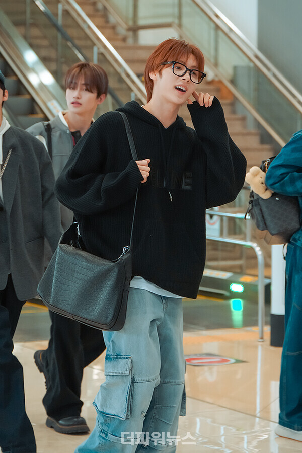 투어스영재,김포국제공항출국