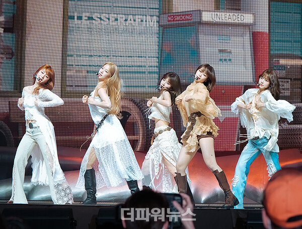 르세라핌,‘HOT’발매기념미디어쇼케이스