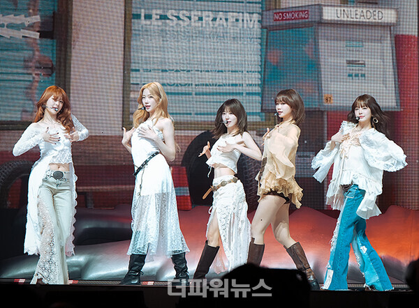 르세라핌,‘HOT’발매기념미디어쇼케이스