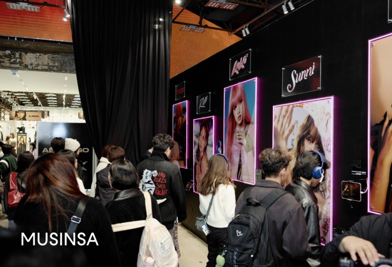 무신사, 리사 솔로 앨범 기념 MD 팝업 진행