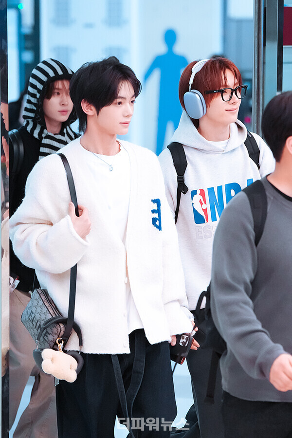 투어스한진-영재,김포국제공항입국