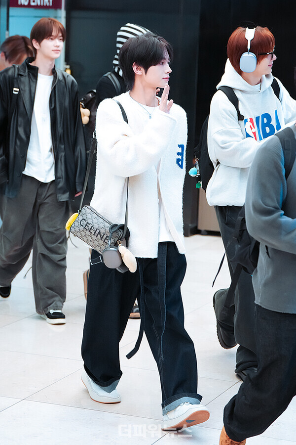 투어스한진,김포국제공항입국