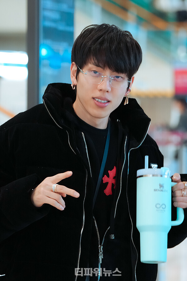 인피니트동우,김포국제공항출국