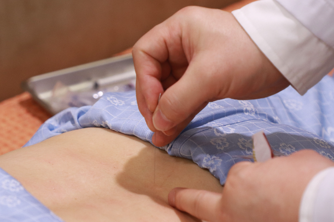 자생한방병원, 허리디스크 한의치료 유효성 및 경제성 확인...“한의치료가 약물치료보다 효과적”