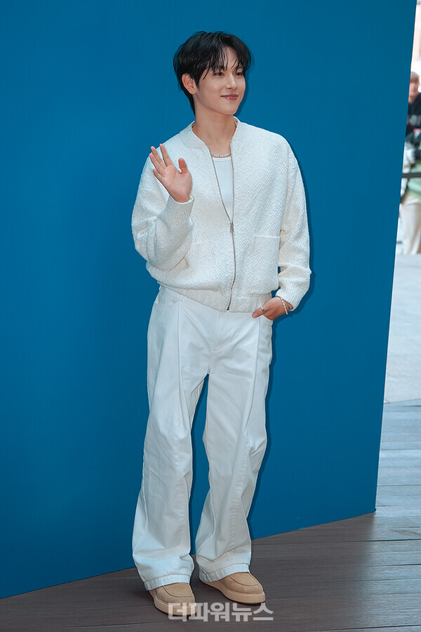 임시완,포토월행사