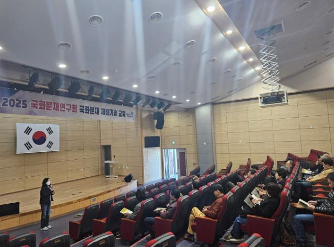 익산시, 시민 국화 분재 전문가 양성 '시동'