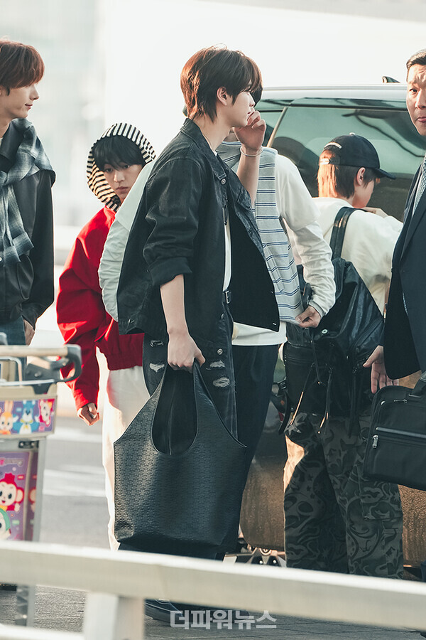 투어스신유,인천국제공항출국