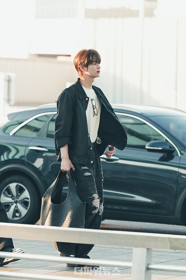 투어스신유,인천국제공항출국