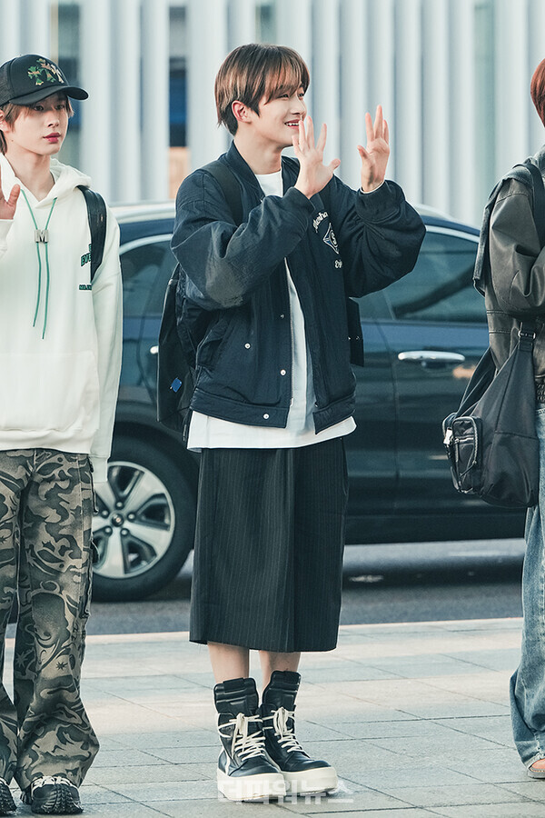 투어스지훈,인천국제공항출국