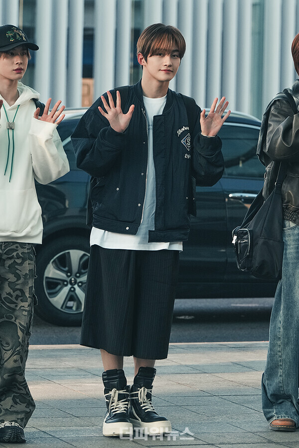 투어스지훈,인천국제공항출국