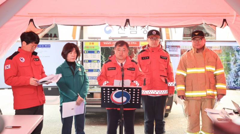 박명균 행정부지사 브리핑.(사진=연합뉴스)