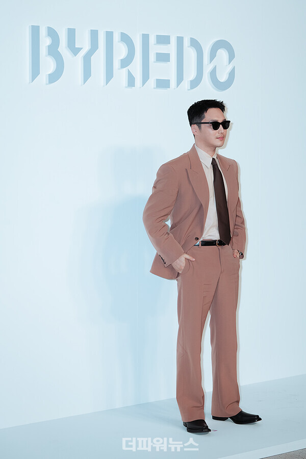 변요한,포토월행사