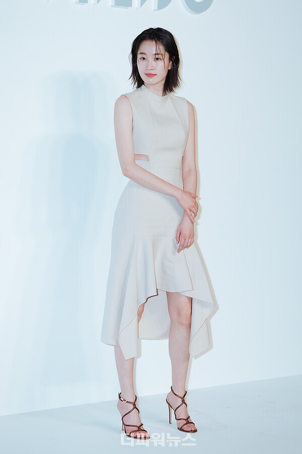 원지안,포토월행사