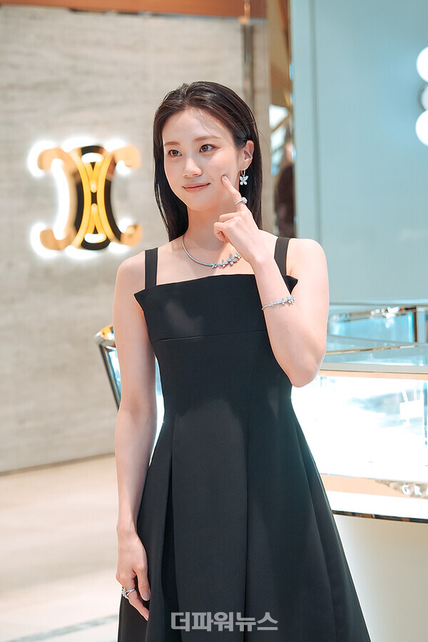 홍화연,포토월행사