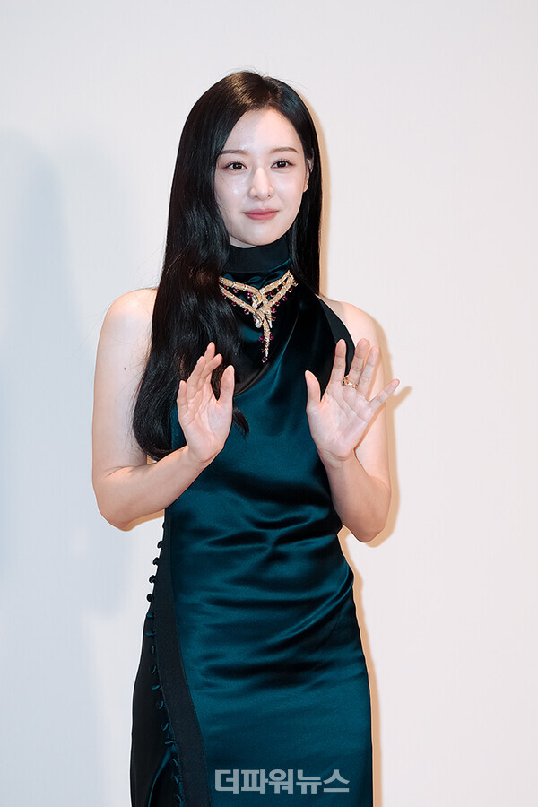 김지원,포토월행사