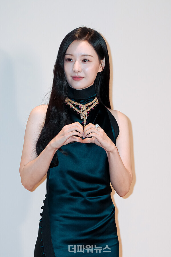 김지원,포토월행사