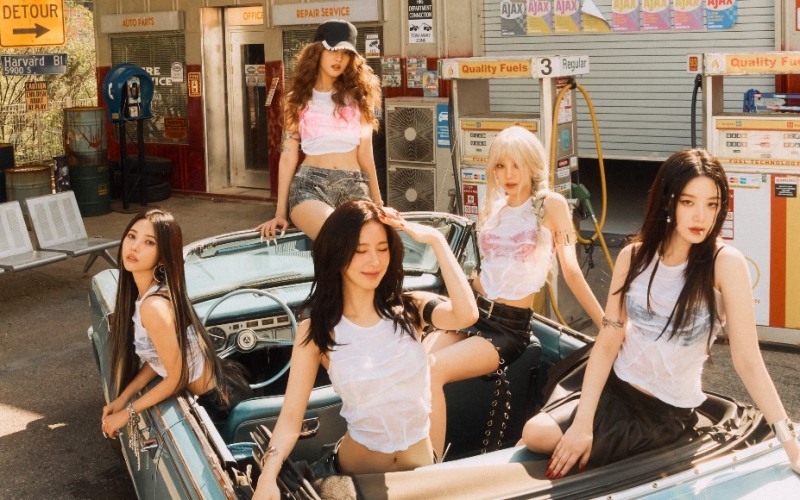 큐브엔터-카카오엔터 1,300억 규모 유통 계약 체결