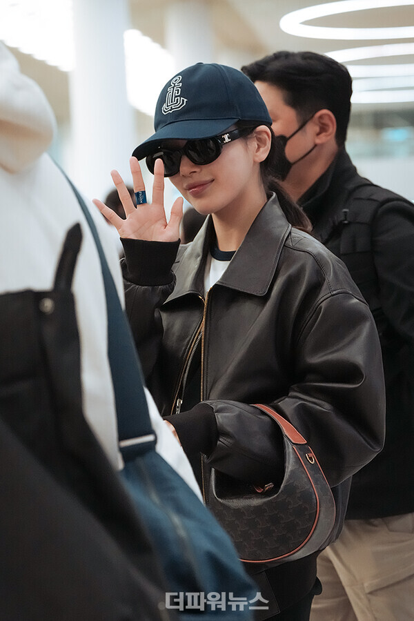 수지,인천국제공항입국