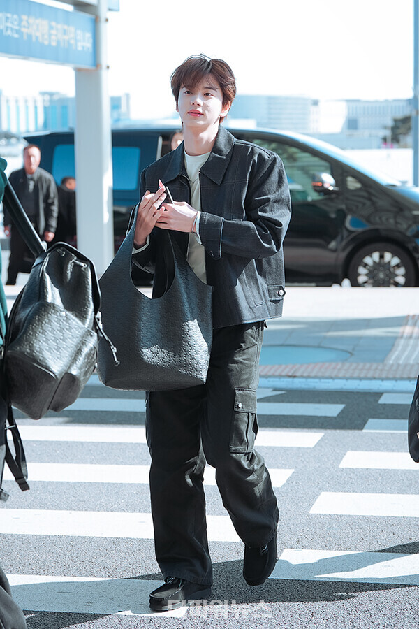 투어스신유,인천국제공항출국