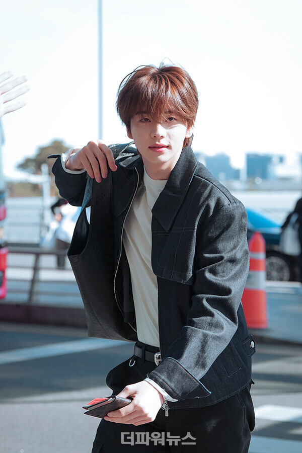 투어스신유,인천국제공항출국