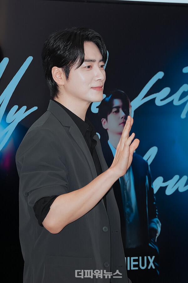 이준혁,포토월행사