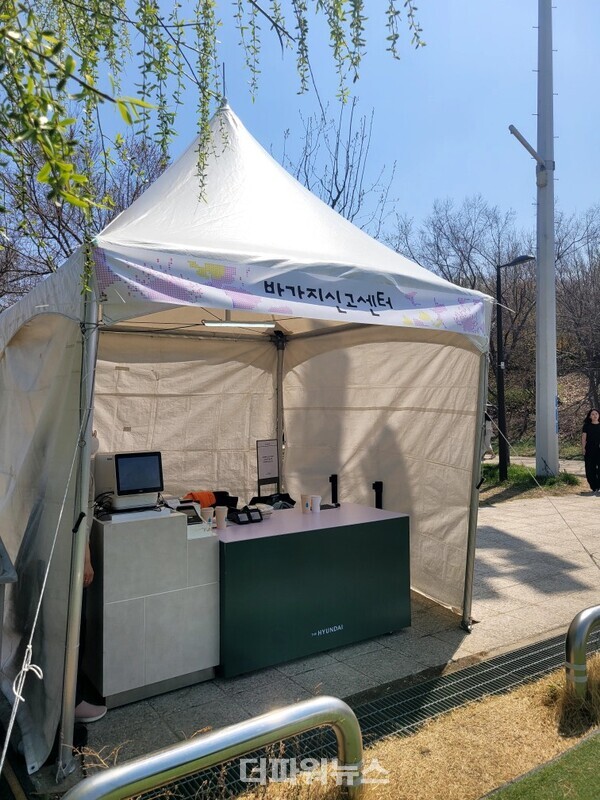 11일서울여의도윤중로에서벚꽃축제가열리고있다./사진=이설아기자