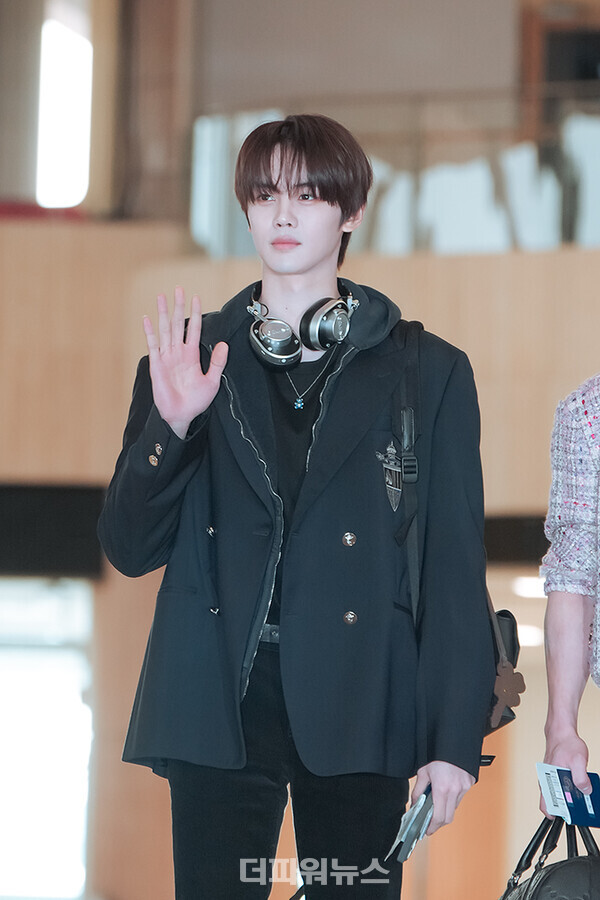 제로베이스원김규빈,김포국제공항출국