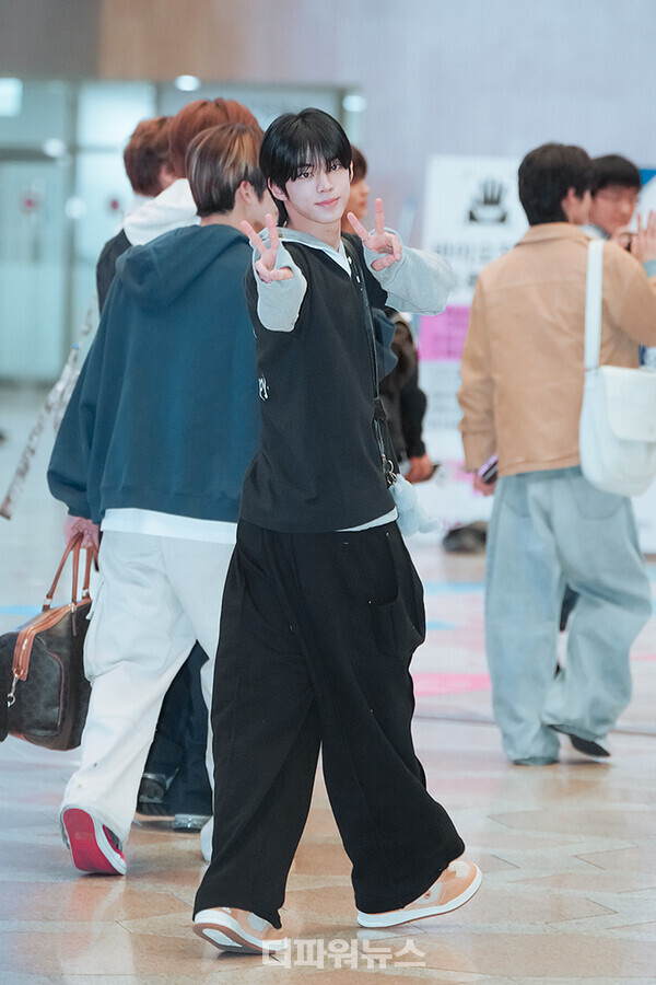 투어스도훈,김포국제공항출국