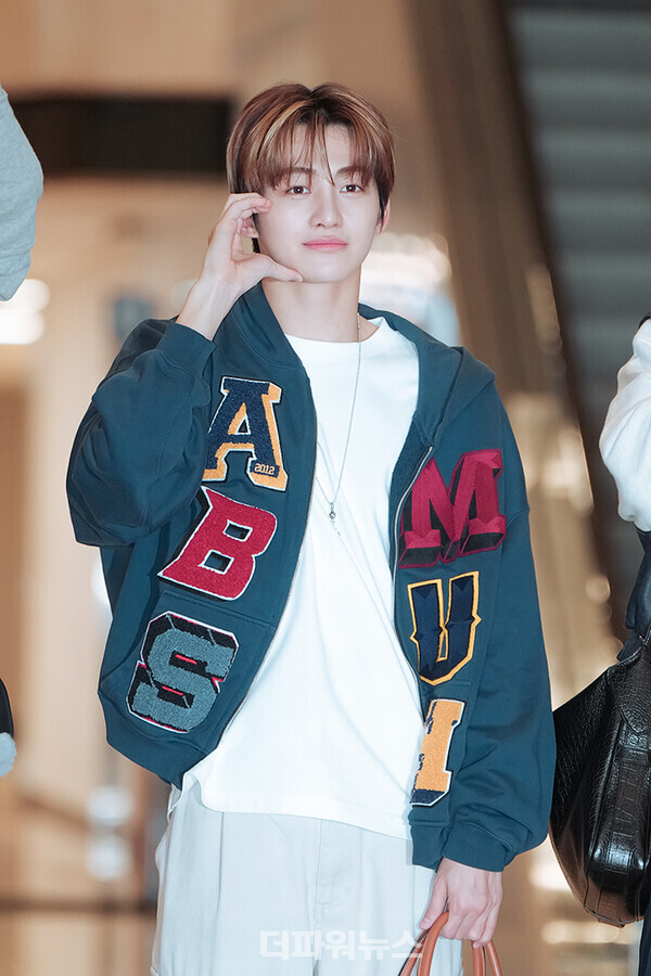 투어스지훈,김포국제공항출국