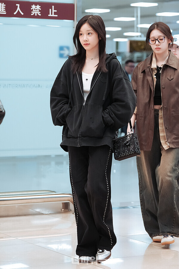 베이비몬스터파리타,김포국제공항입국